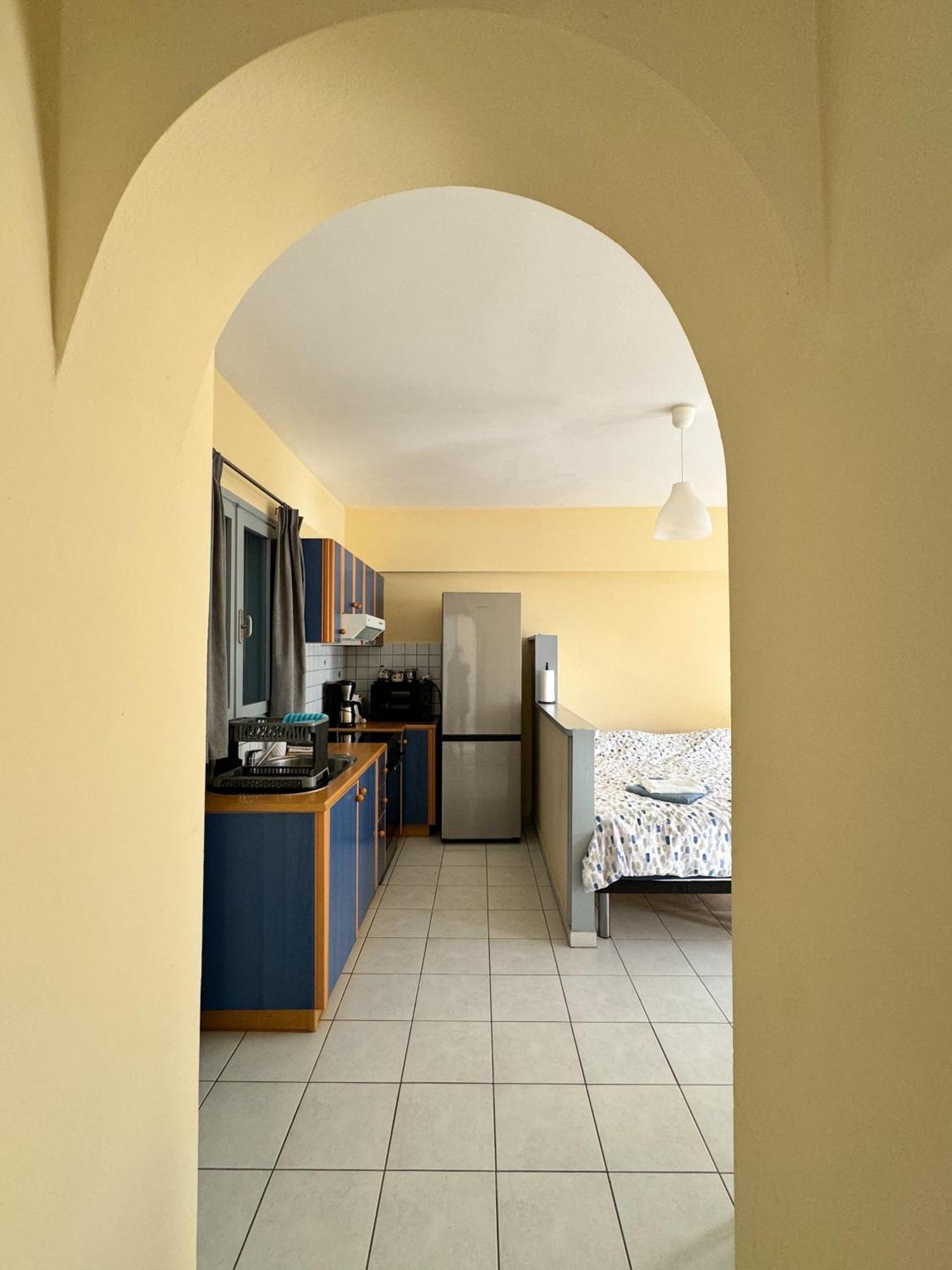 Eviaxl Studios Khronia Luaran gambar